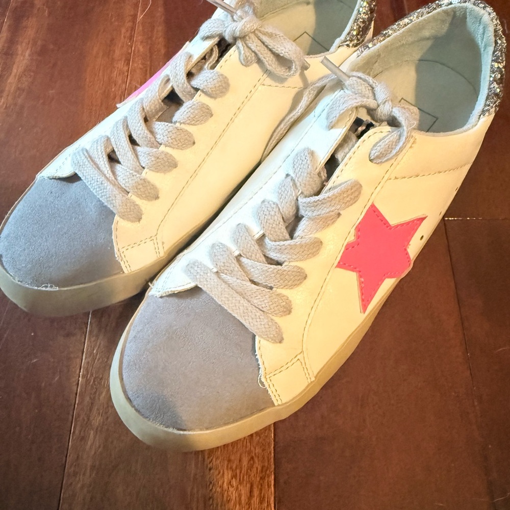 ShuShop Kids Sneakers with Pink Star and Glitter Heel